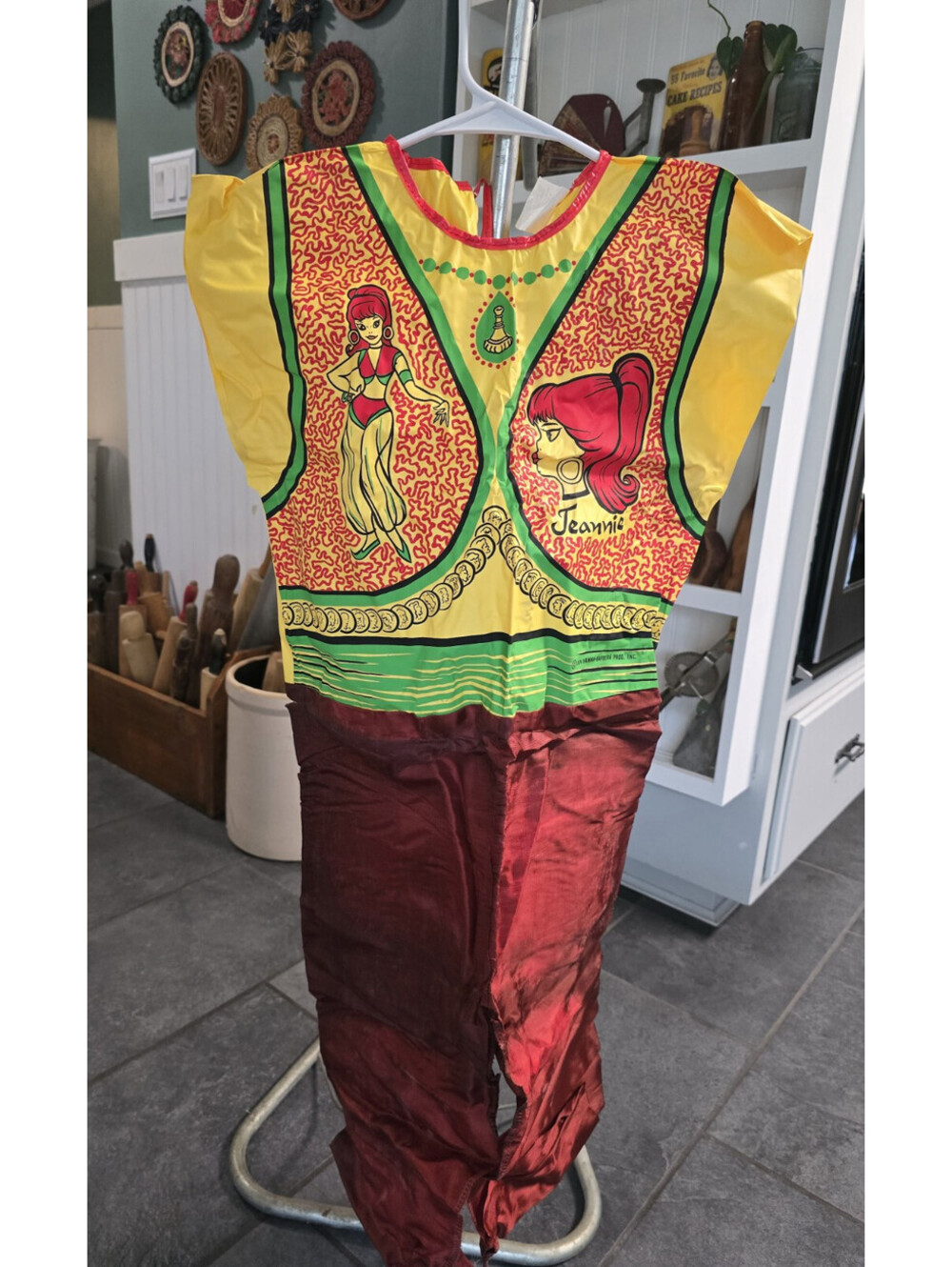Vintage Halloween, Ben Cooper Jeannie Costume, Large 12-14. 1974 Hanna Barbera. - Picture 8 of 15
